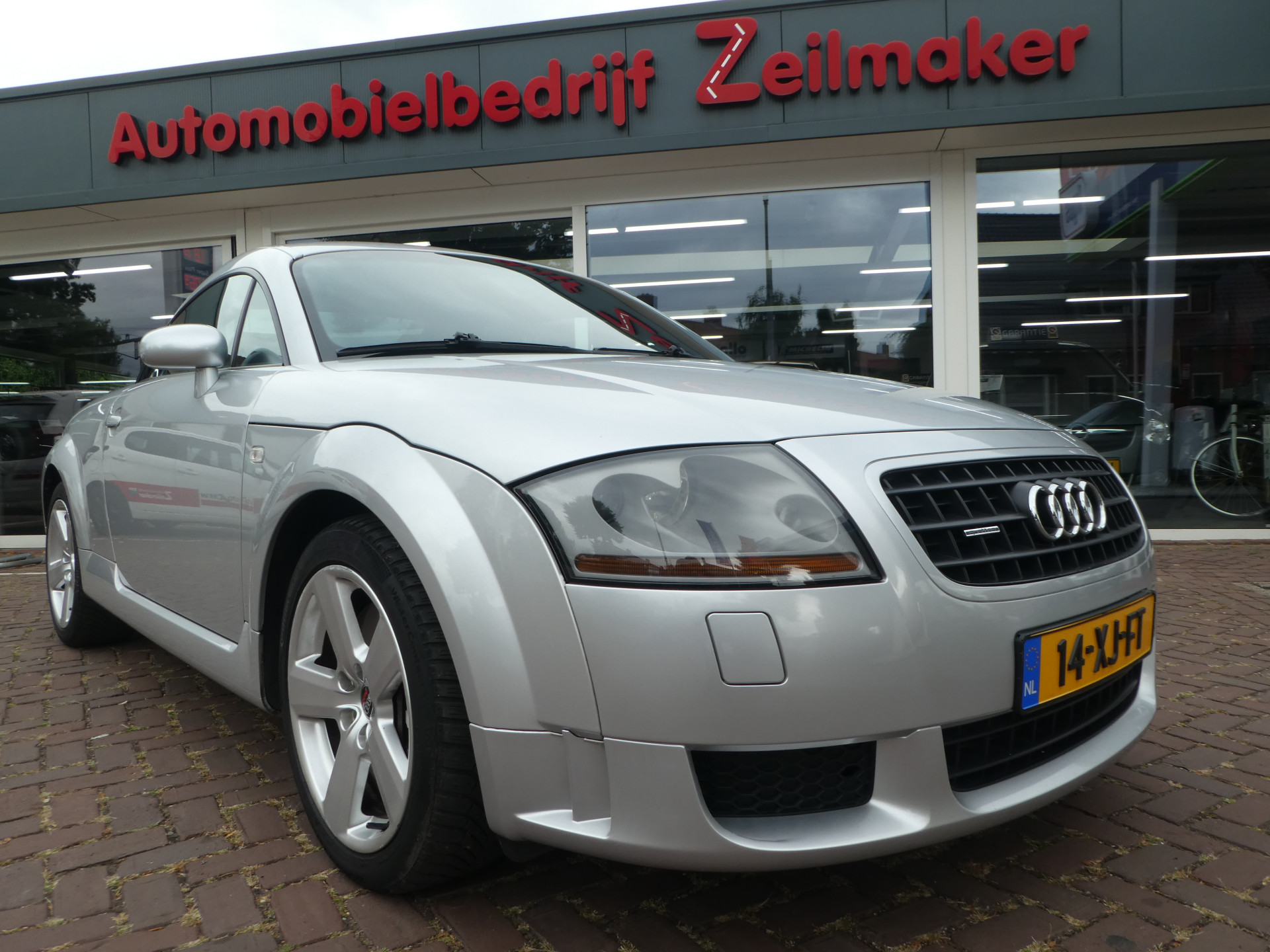47285177-27.jpg