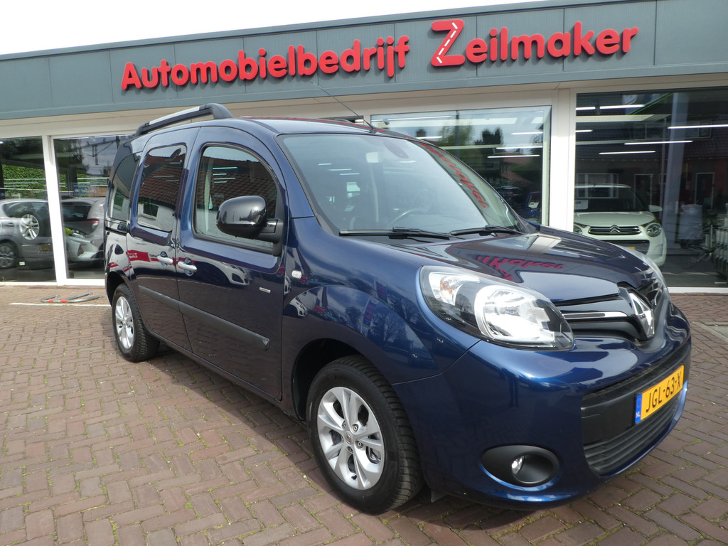 52886000