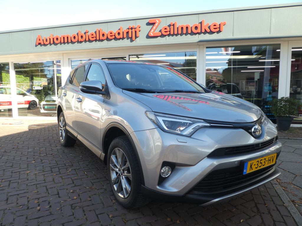 57393912